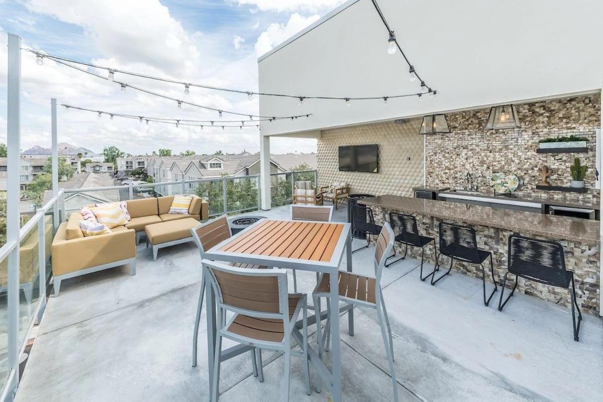 Paradise Cozysuites Under The Palms With Jacuzzi 18 Phoenix Eksteriør bilde